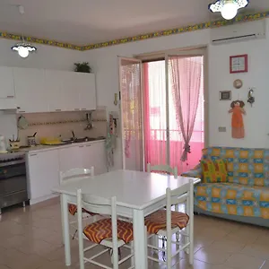 285 Via Spiaggia Appartamento